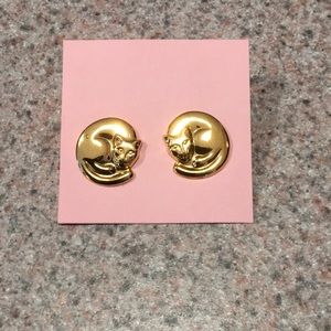 Simply Whispers hypoallergenic gold cat earrings
